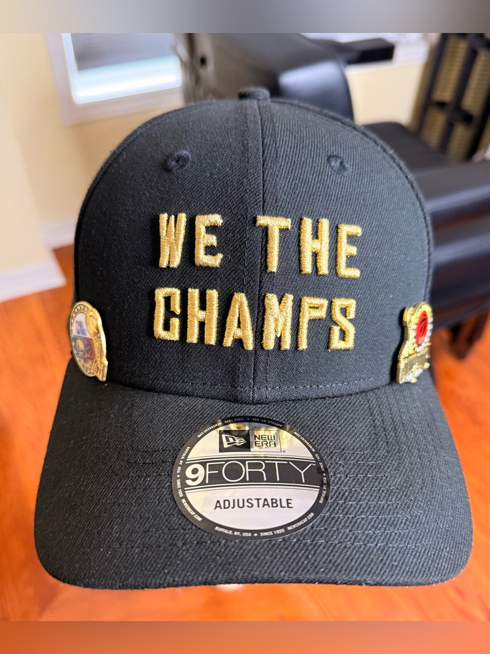 Gorgeous 2019 “WE THE CHAMPS” Raptors SnapBack !!!